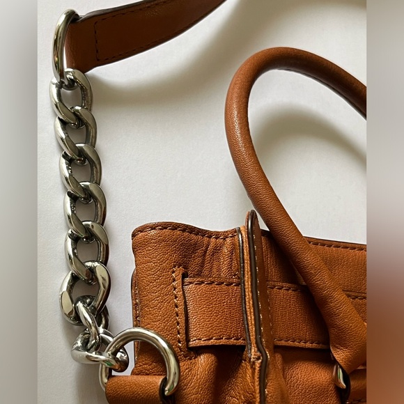 Michael Kors Hamilton Tan Cognac Tote Bag - Picture 3 of 8